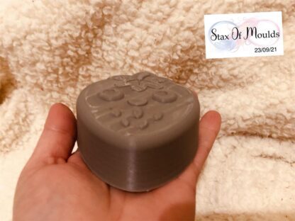 Kawaii Strawberry Bath Bomb Vacuum Mould