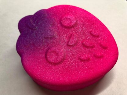Kawaii Strawberry Bath Bomb Vacuum Mould - Image 2