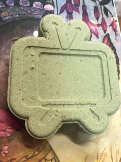 Retro TV, Bath Bomb mould, Clay, Fondant etc - Image 2